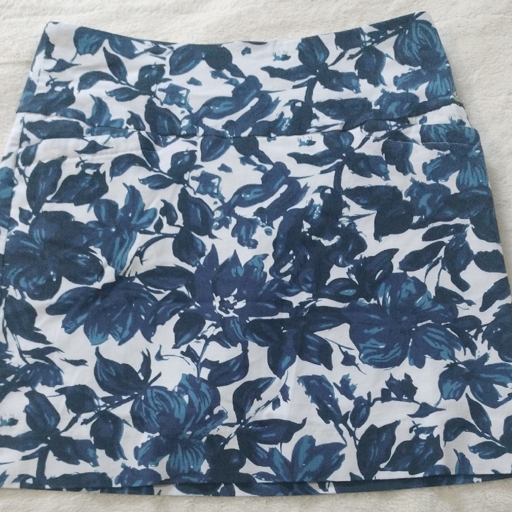 S.C & CO. White Mini Skirt with Navy Floral Print